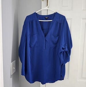 Torrid sz 2 Blue Top